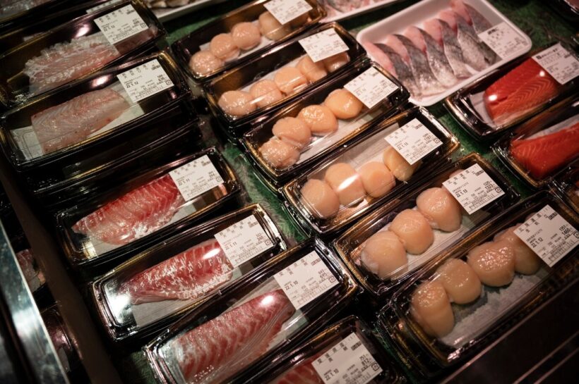 meat packaaging for store
